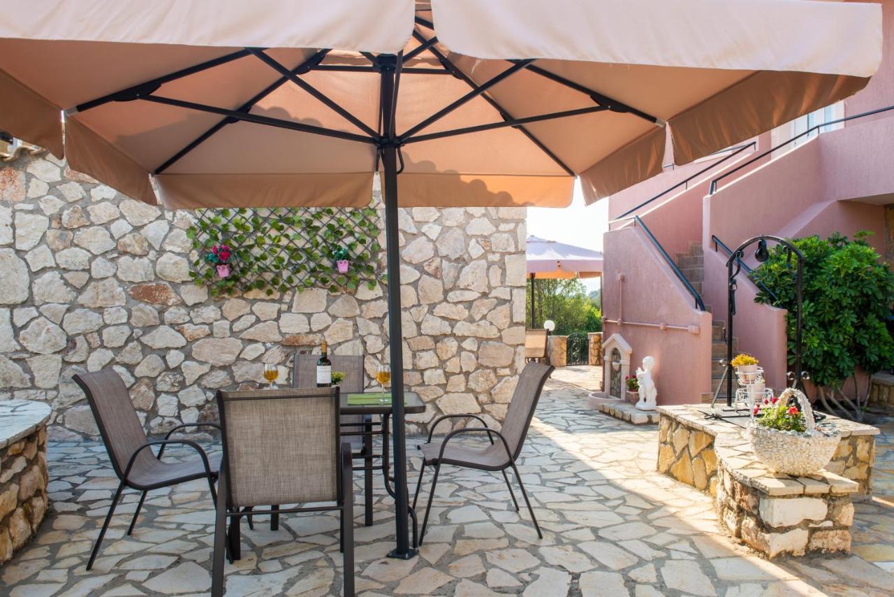 Sofias Cottage Razata Argostoli Exterior foto