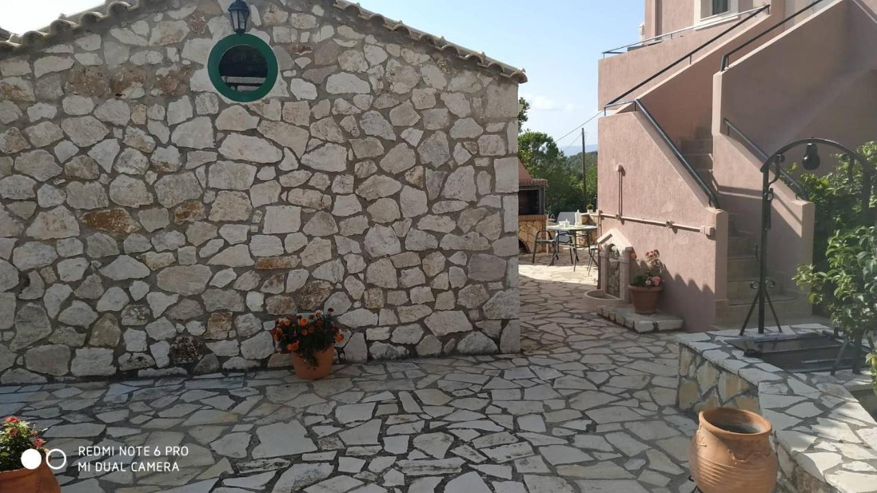 Sofias Cottage Razata Argostoli Exterior foto